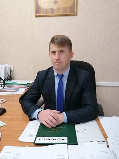 Исполняющий обязанности главы райадминистрации Сергей Александрович Шкуркин: Врагу не удастся  отобрать Новый год у наших детей!