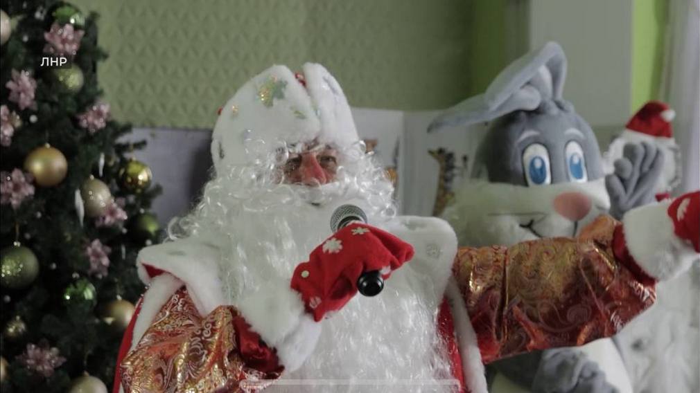 Более 3000 сладких подарков отправились из Брянской области в подшефную Брянку