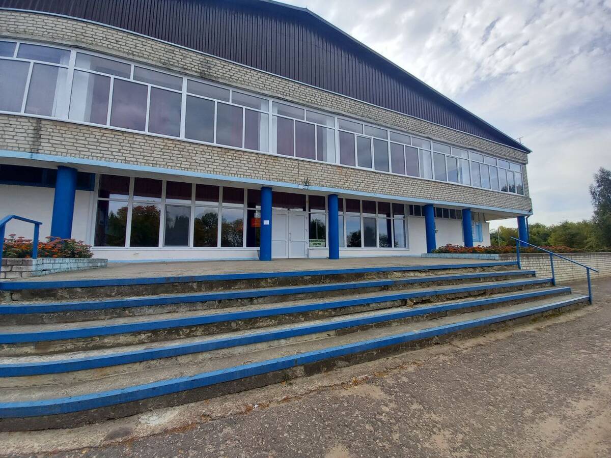 В Климовском районе в 2023 году отремонтировали кровлю сельского дома культуры