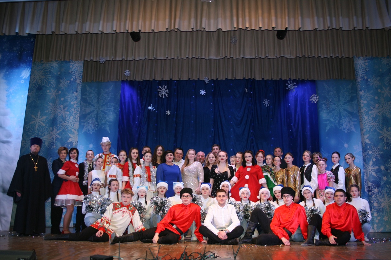 В Карачевском районном Доме культуры прошел рождественский концерт