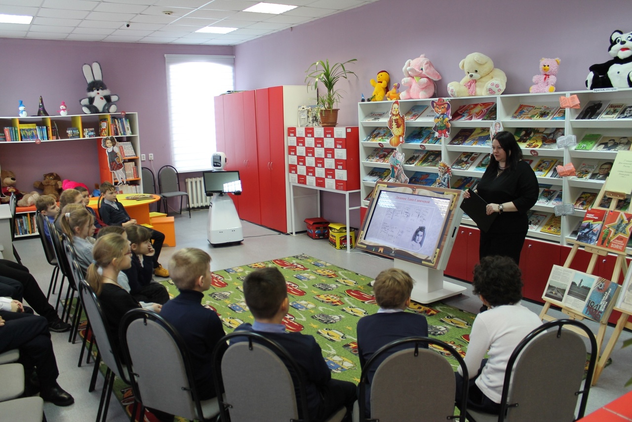 В библиотеке Карачева прошел патриотический марафон