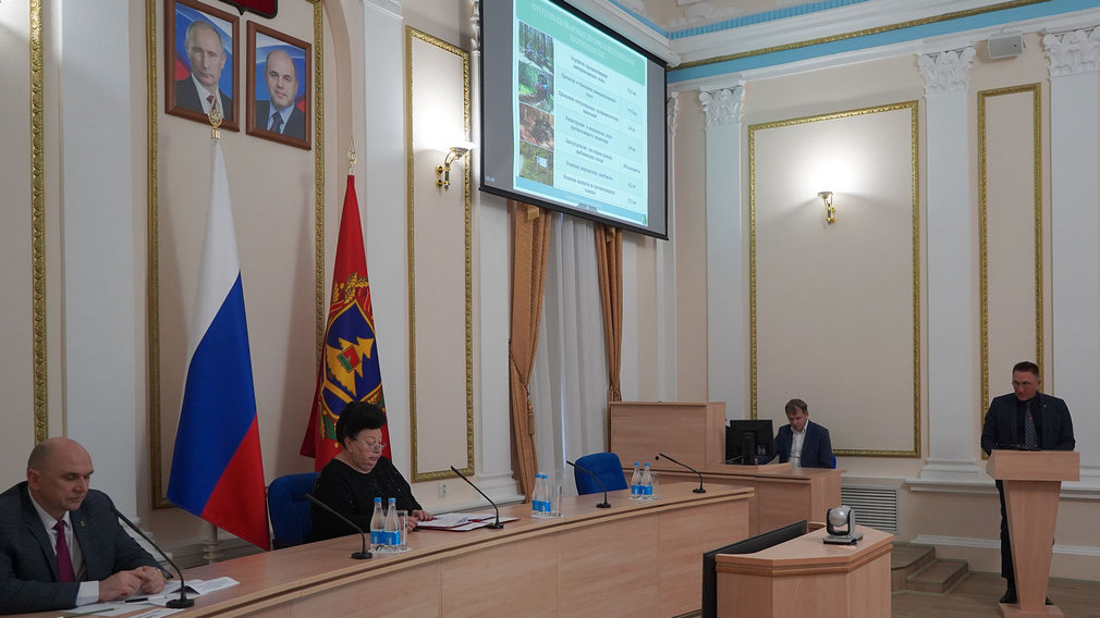 В Брянской области  продолжат приобретать лесопожарную технику