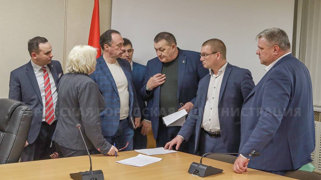 В этом году в Брянске по нацпроекту капитально отремонтируют 33 улицы