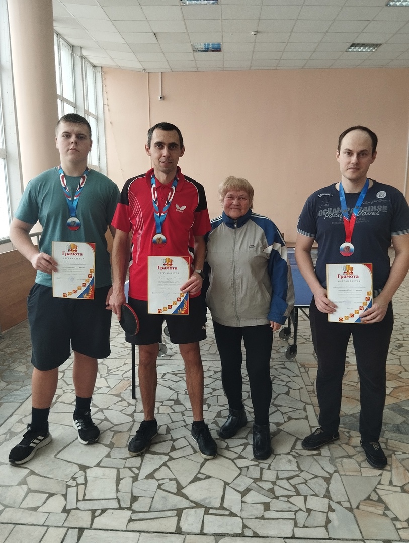 В Карачеве прошли соревнования по настольному теннису