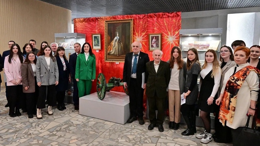 В краеведческом музее прошел круглый стол «Брянский вклад в историю Крыма»