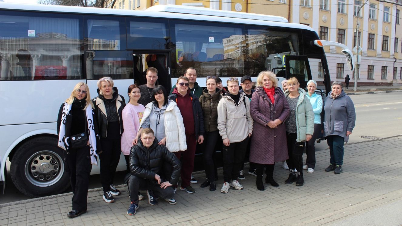 Артисты Брянского ТЮЗа отправились на гастроли в Беларуссию