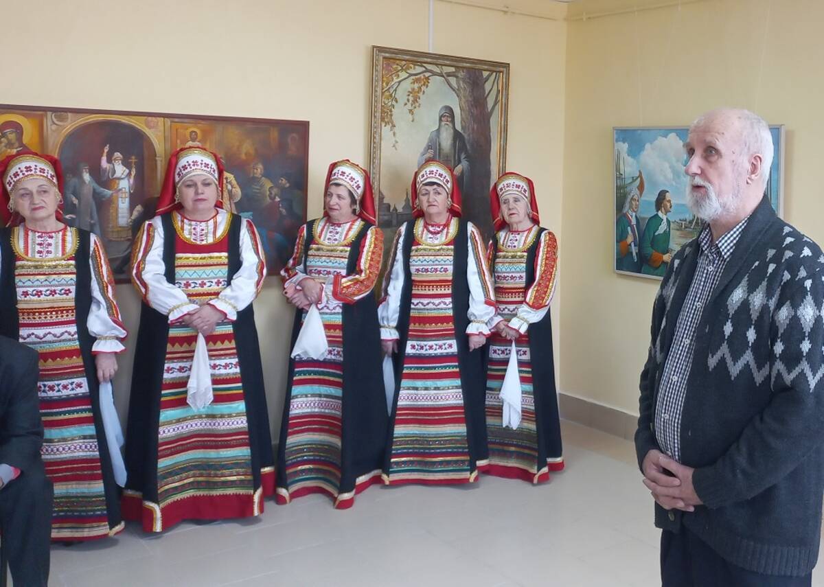 В Жуковке выставка Заслуженного художника России Владимира Волкова открылась