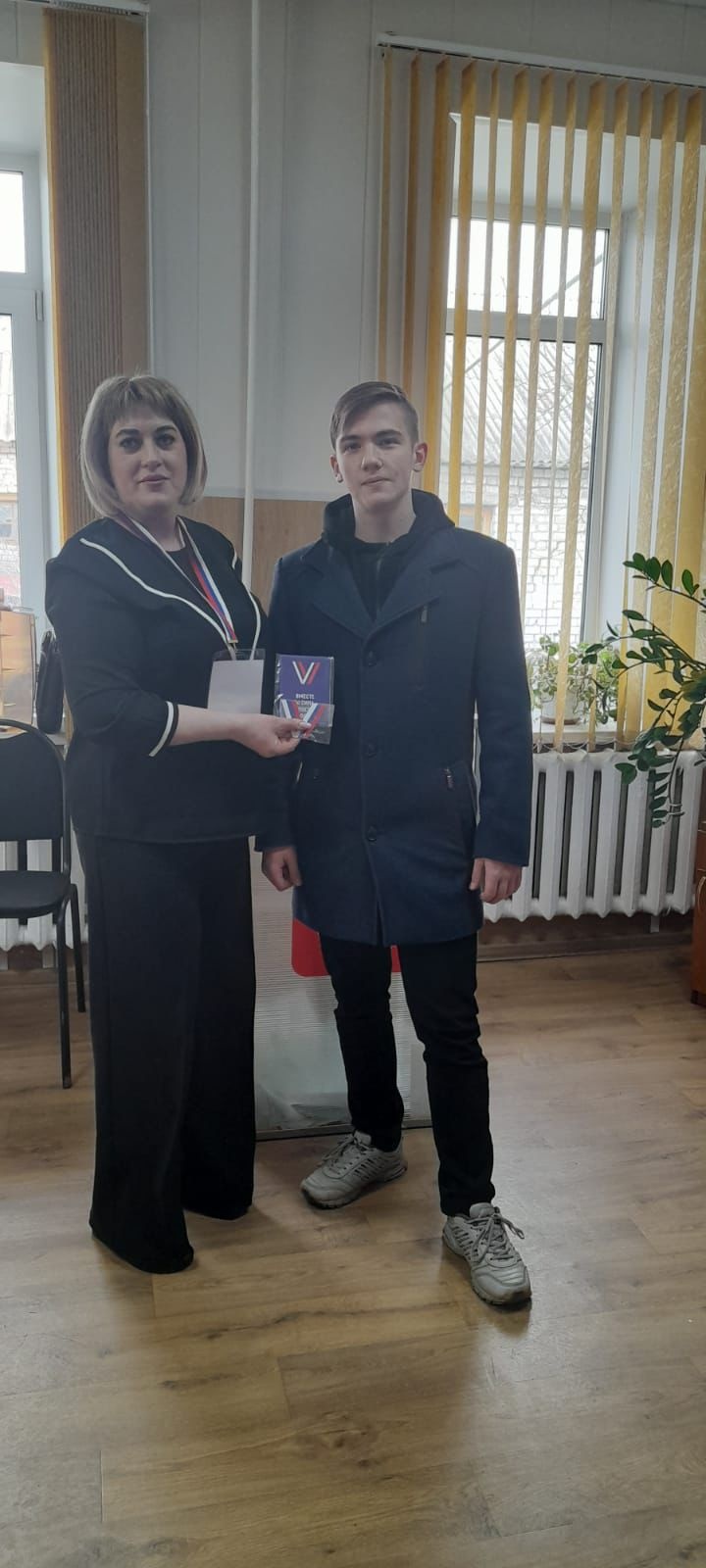 Карачевский парень впервые принял участие в голосовании