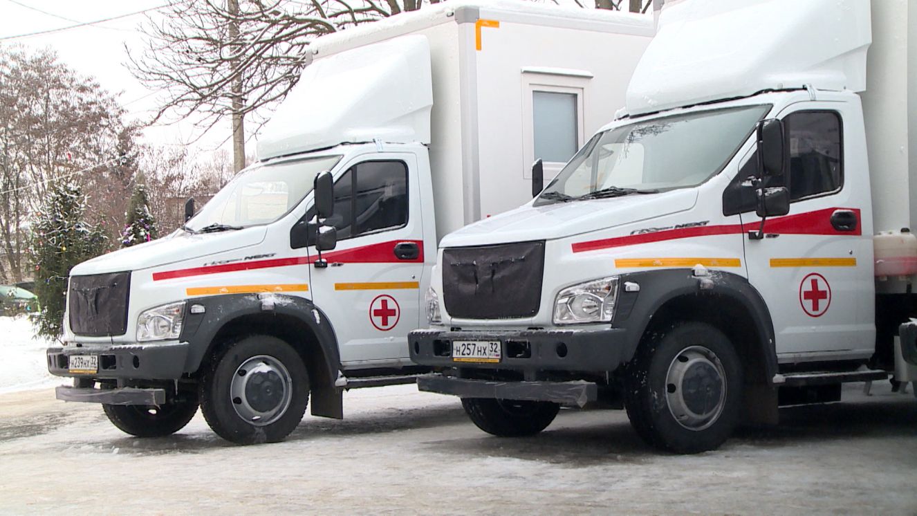 В районах Брянской области продолжают работать передвижные ФАПы