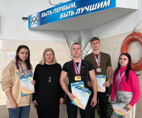 Сборная команды БГУ — победитель областной спартакиады по плаванию среди вузов