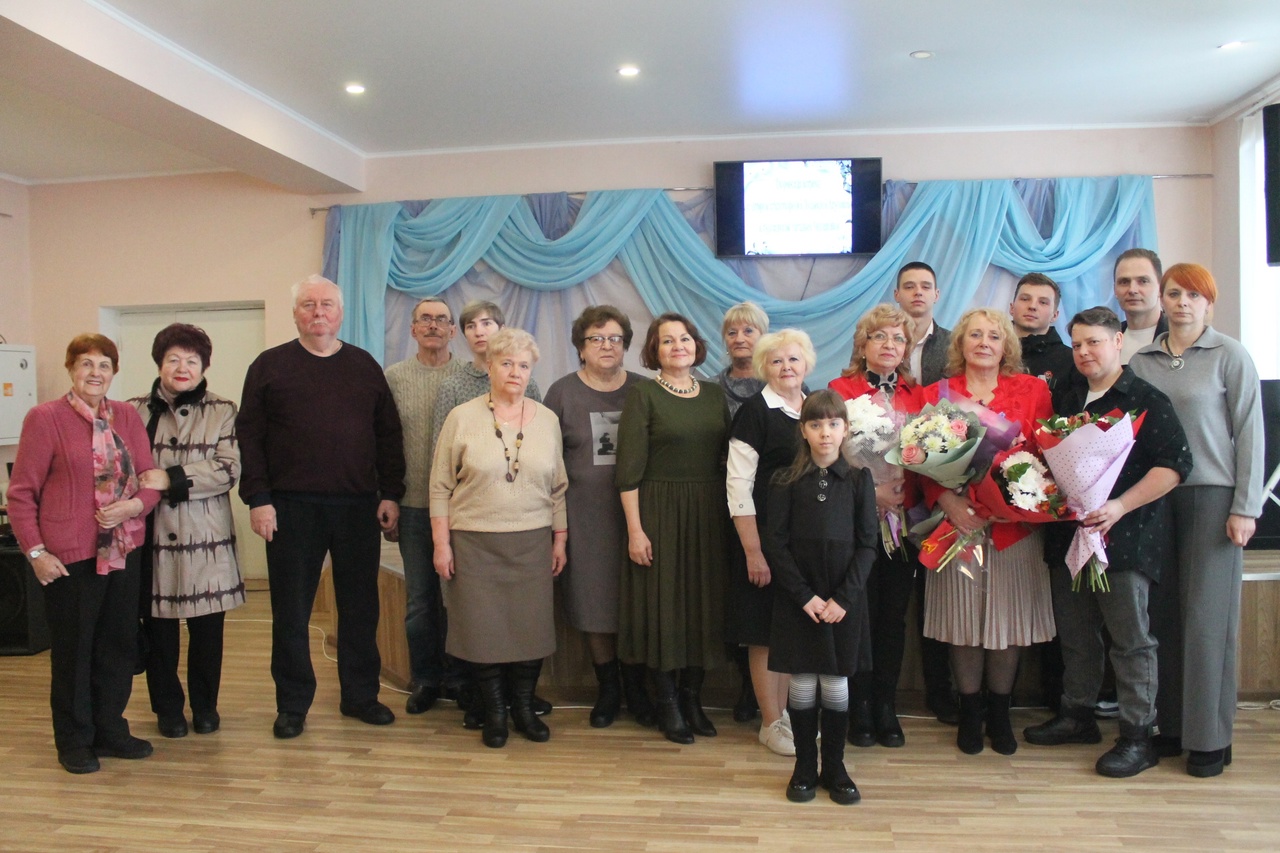 В Карачевском районном Доме культуры прошла творческая встреча «поэтические акварели»