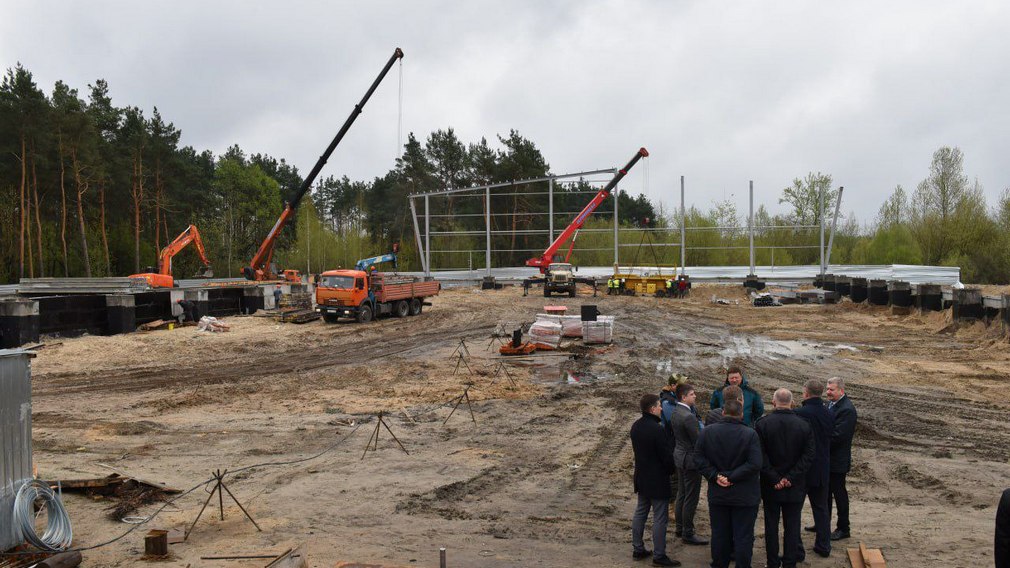 В Фокинском районе Брянска строится Дворец зимних видов спорта