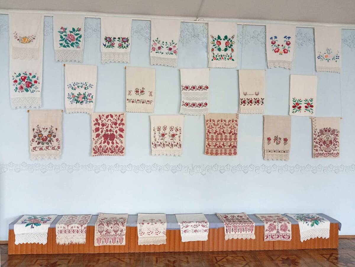 В Погарском районе Брянщины открылась уникальная экспозиция рушников