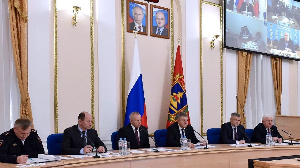 Вопросы противодействия коррупции в регионе рассмотрели в Брянске