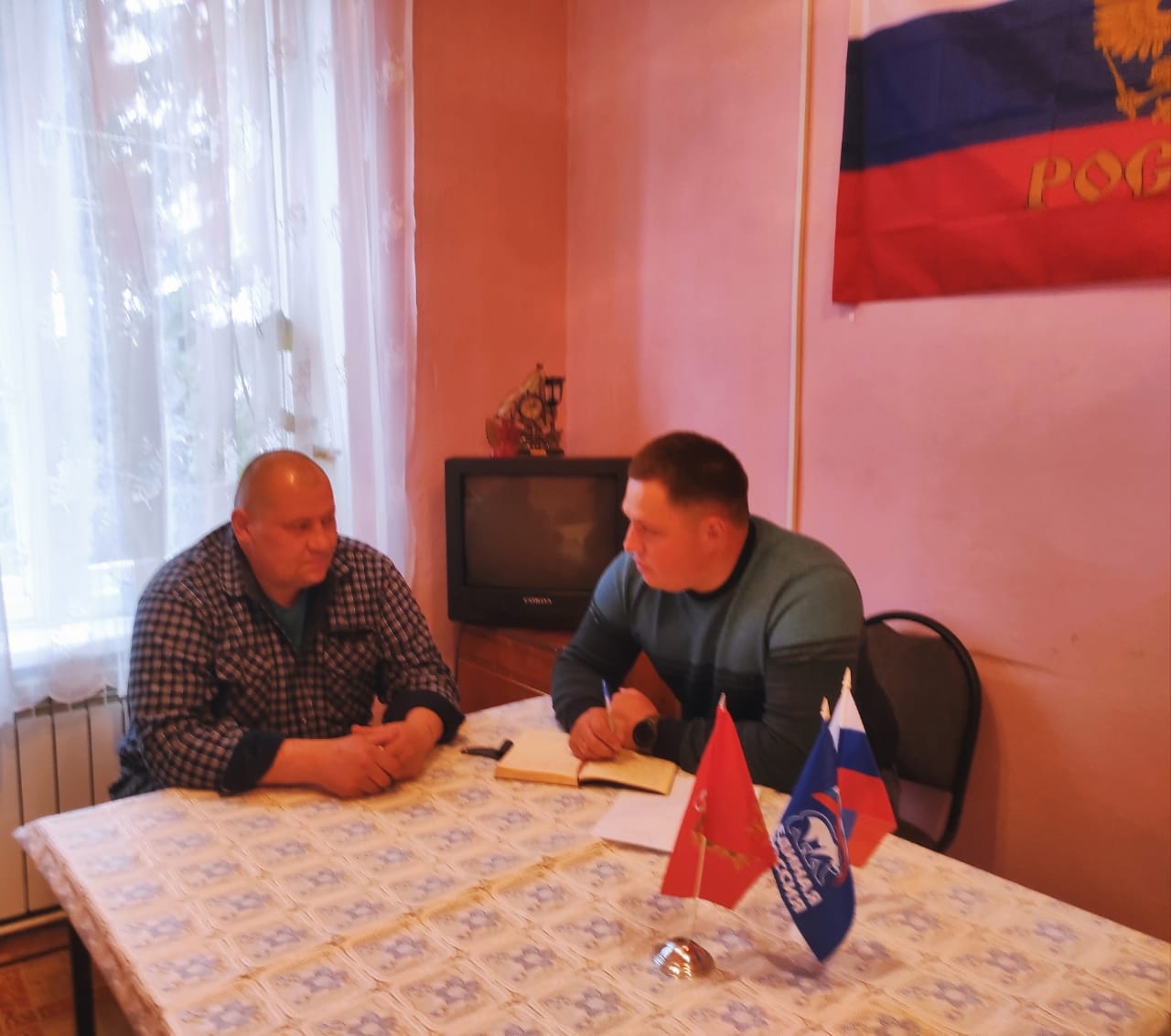 Народный избранник  Евгений  Клюев считает, что быть депутатом — это большая ответственность