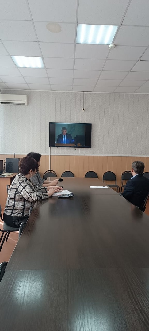 Карачевцы слушают доклад губернатора Александра Богомаза