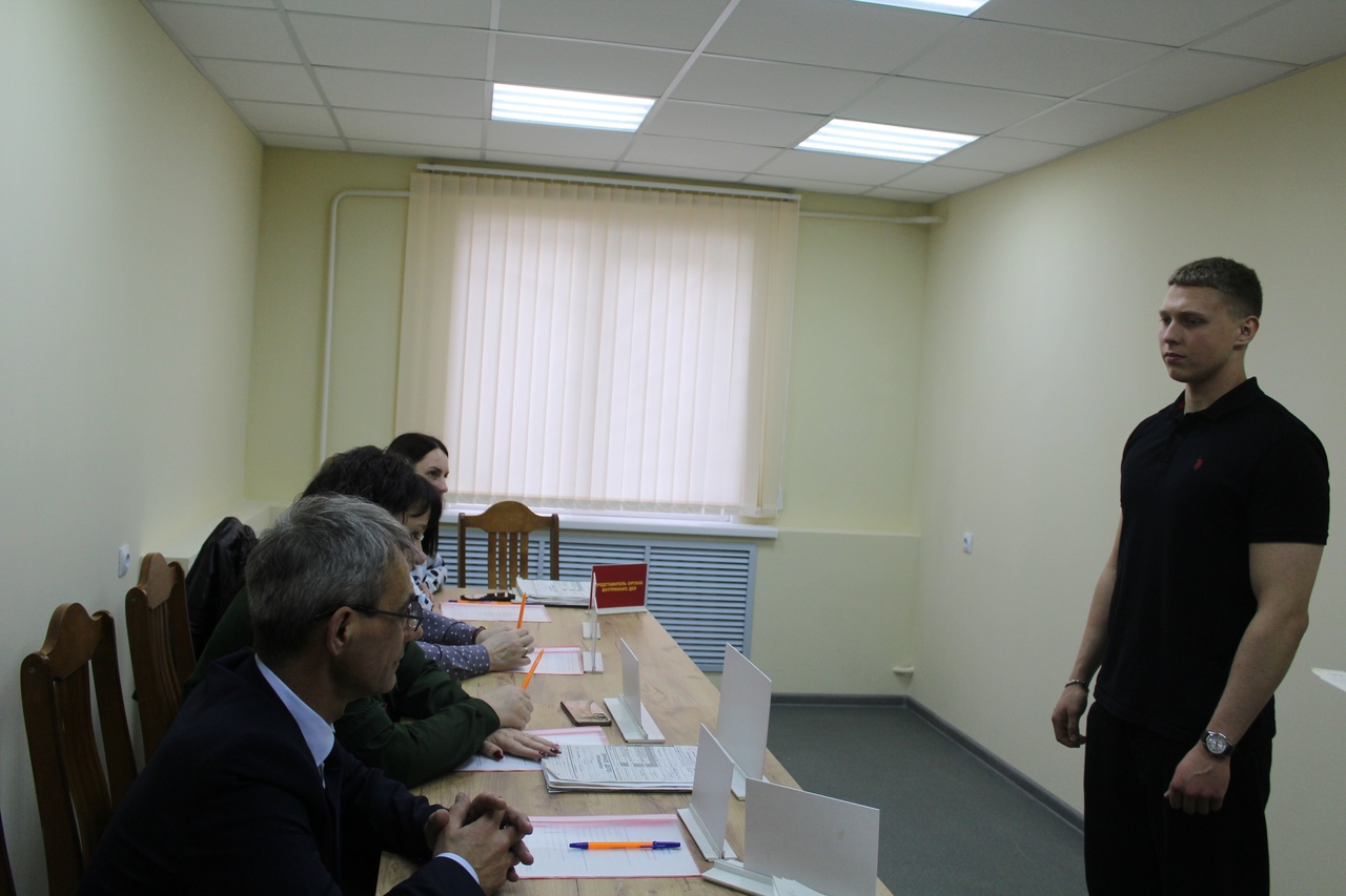 В Карачевском районе стартовала весенняя призывная комиссии