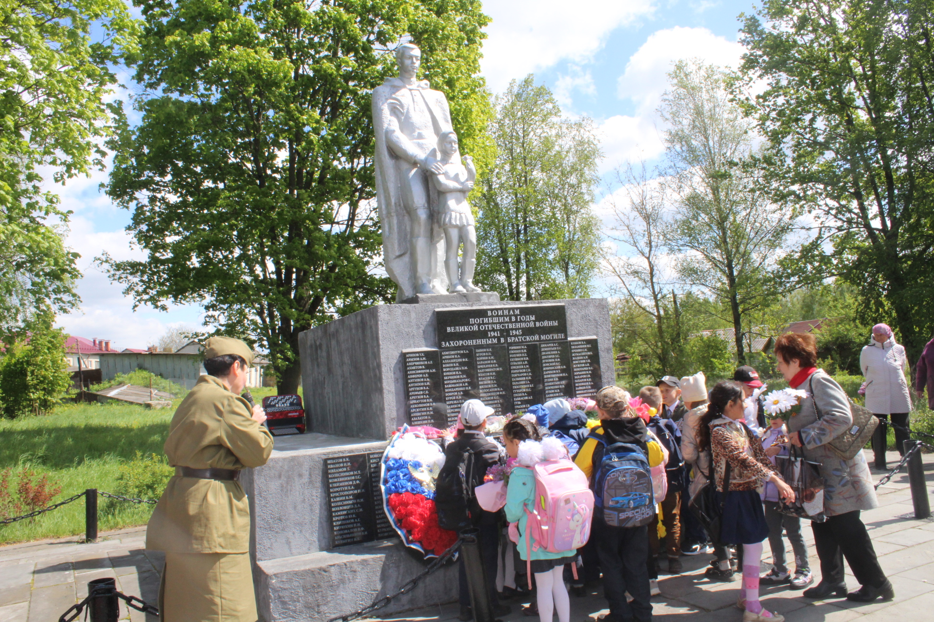 В Вельяминовском сельском поселении прошел торжественный митинг «Эхо войны и память сердца»