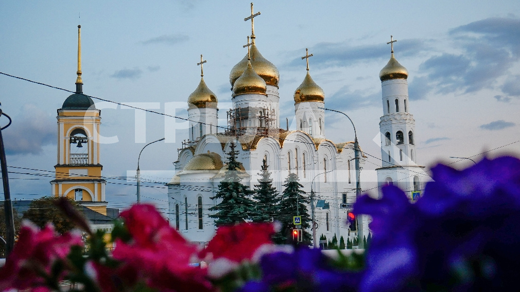 Жители Брянщины встречают Радоницу