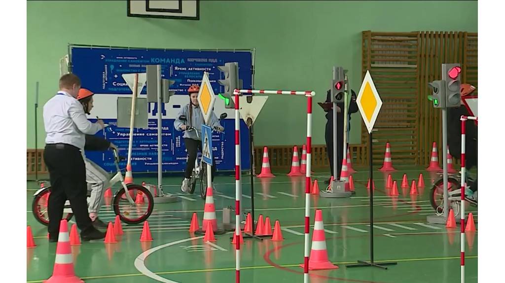 В Брянске названы лучшие юные инспекторы дорожного движения