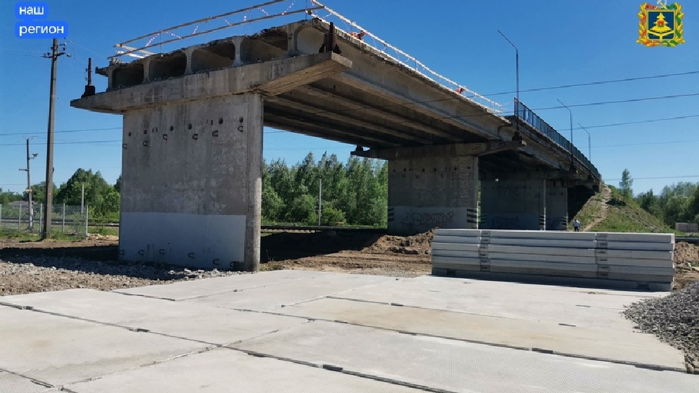 В брянской Унече продолжается капремонт путепровода