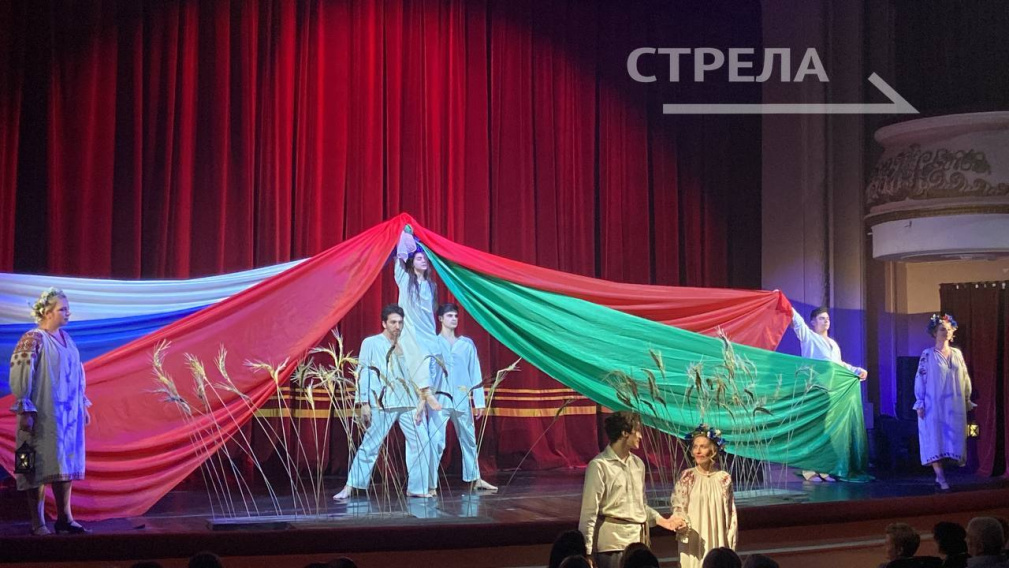 В Брянске состоялось закрытие фестиваля «Славянские театральные встречи»