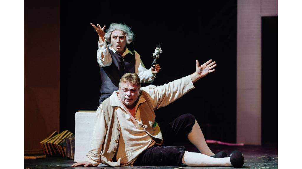 В Брянске состоялся спектакль «Дом, который построил Свифт»