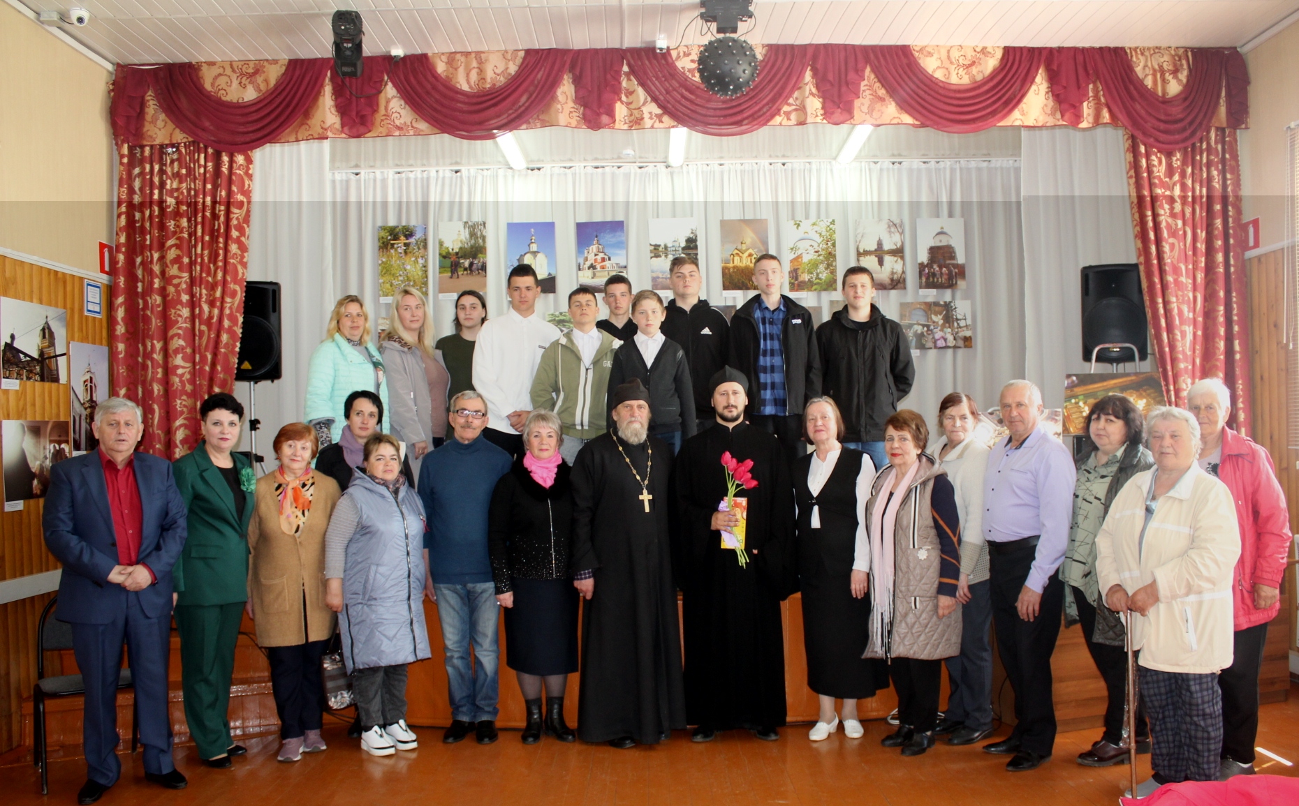 В Вельяминовском ПДК прошло открытие выставки » Карачев православный»