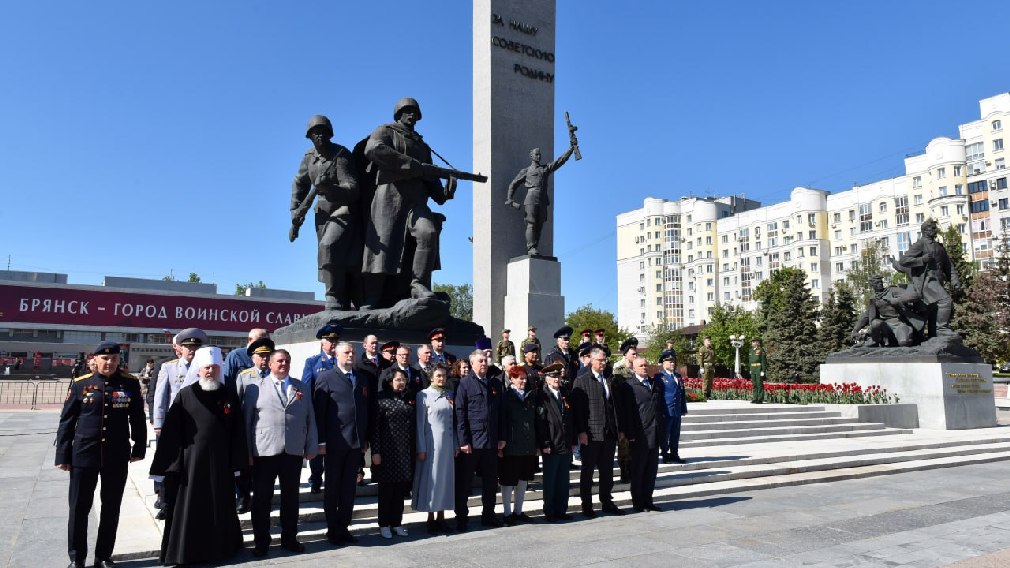 В Брянске провели акцию «Огонь Памяти»