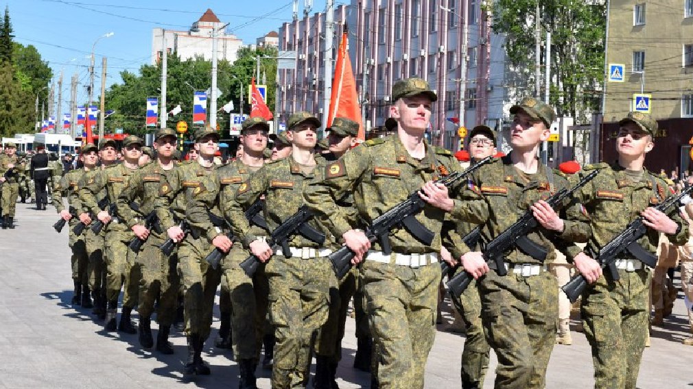 Александр Богомаз: «Наследники поколения Победителей помнят подвиги наших предков и гордятся ими»