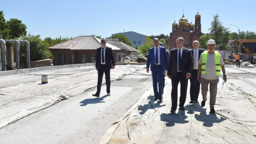 В брянских Клинцах новый мост через реку Московку  почти готов