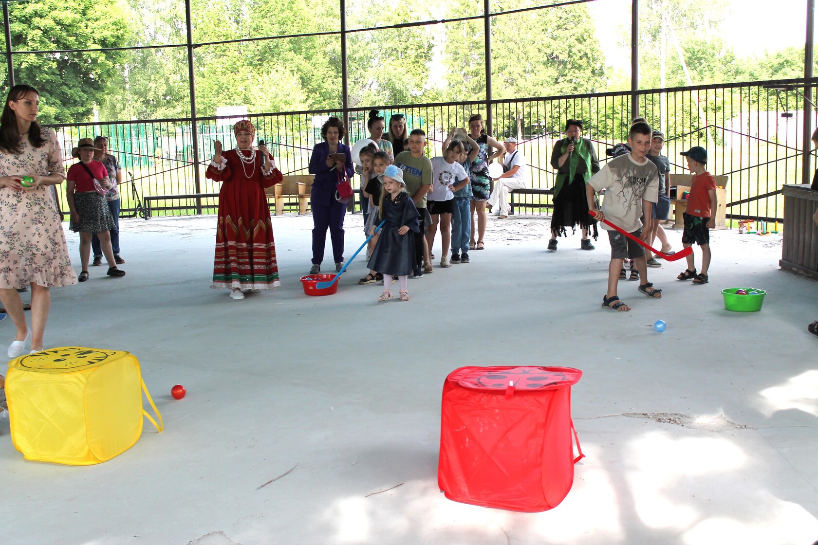 В Карачевском городском парке прошла игровая программа «Планета детства»
