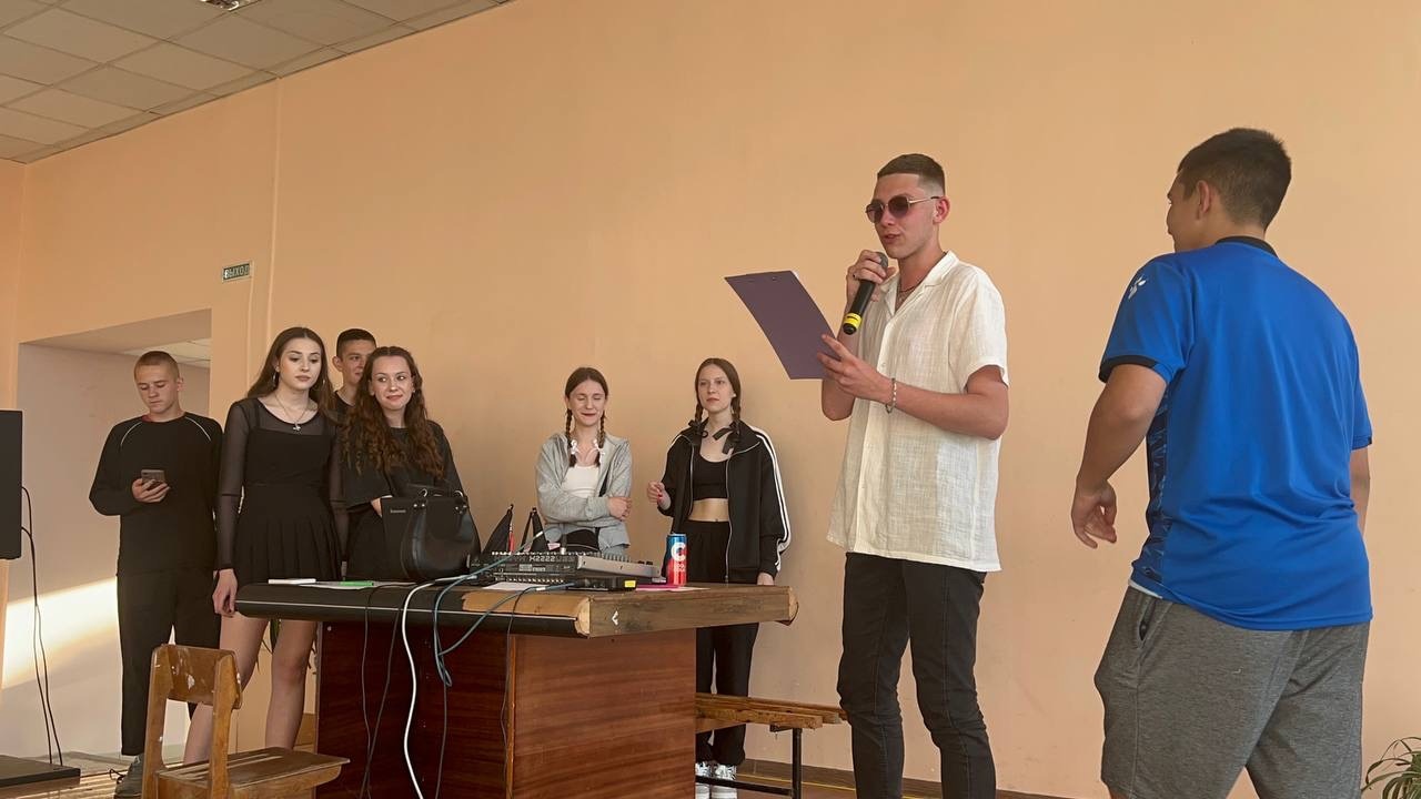 В Карачевском РДК прошел конкурс «Битва ди-джеев 2024»