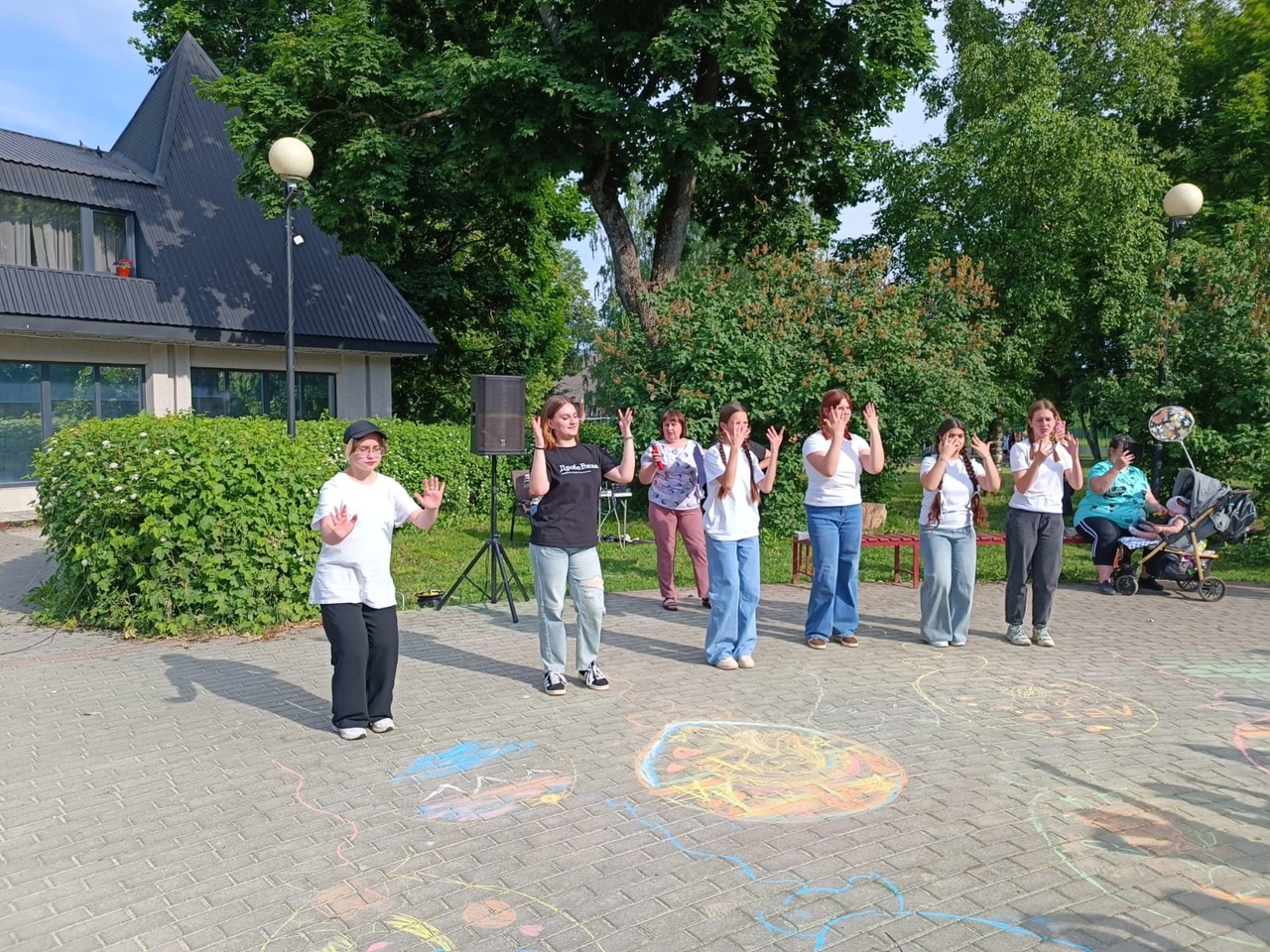 В  Карачевском  горпарке им.А.Г.Мехедова проходят большие семейные выходные