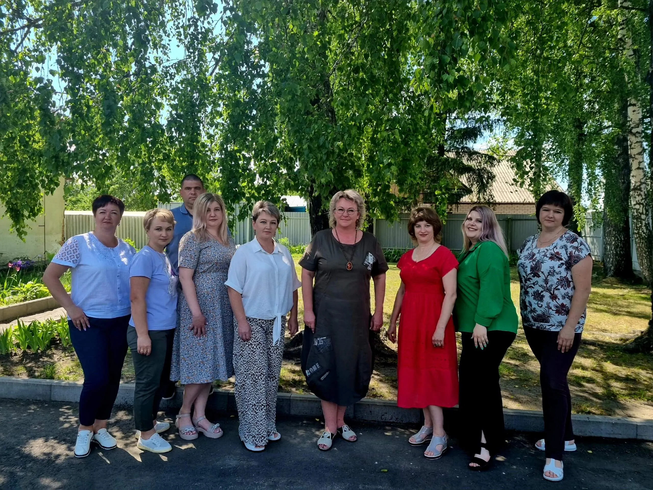 Профессия – помогать: карачевские соцработники отмечают свой профессиональный праздник