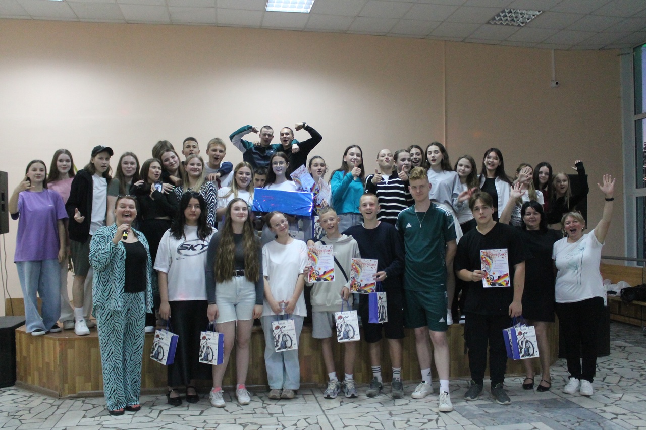 В  Карачевском районном Доме культуры соревновались ди-джеи