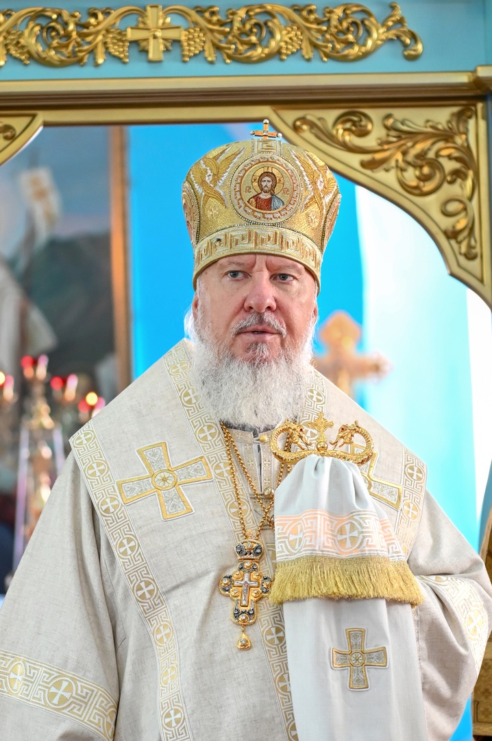 В 20-летний юбилей Карачевского Воскресенского монастыря освятили  нижний придел  в честь Смоленской иконы Божией Матери Воскресенского храма