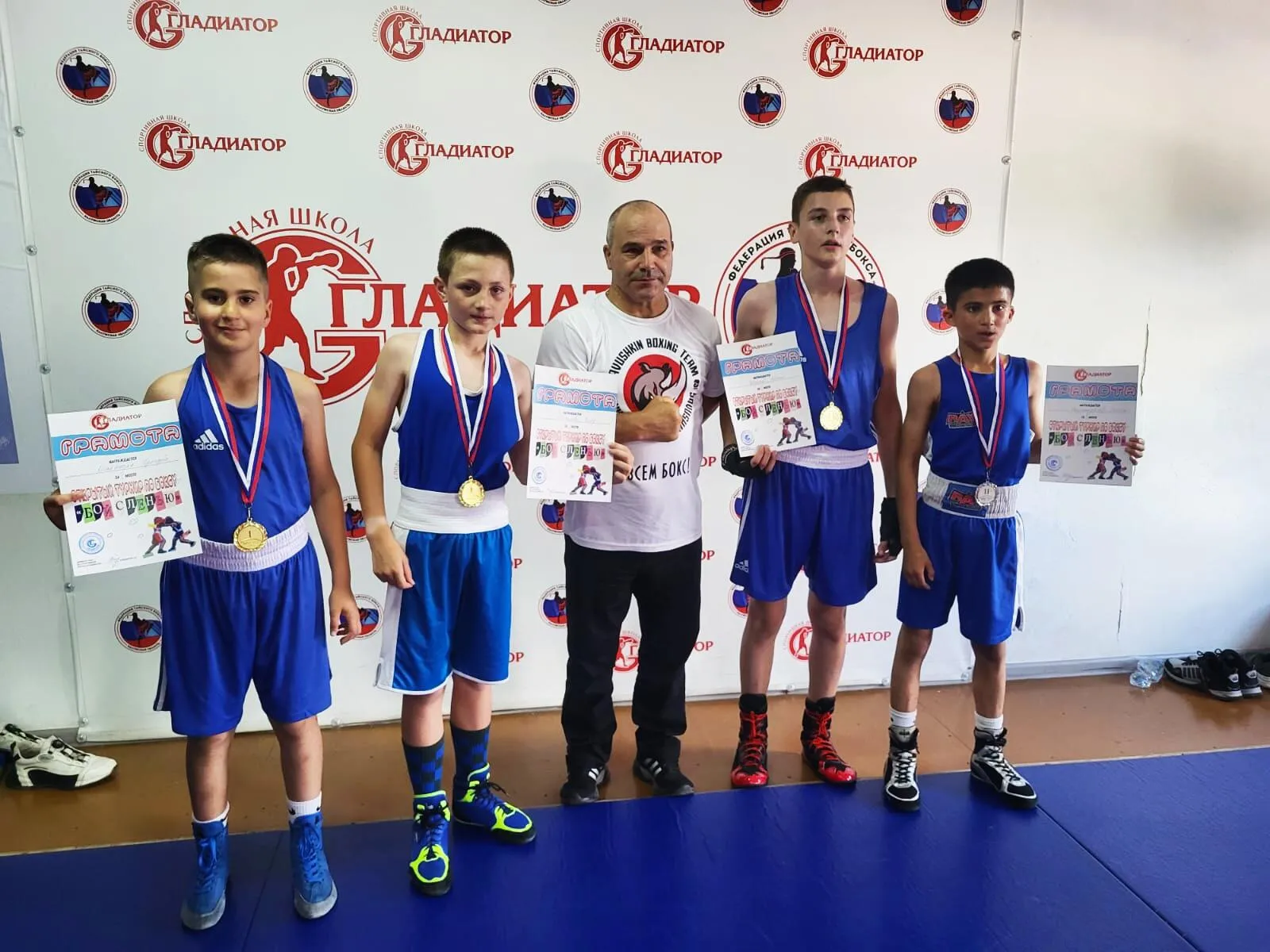 Карачевцы — призеры турнира по боксу