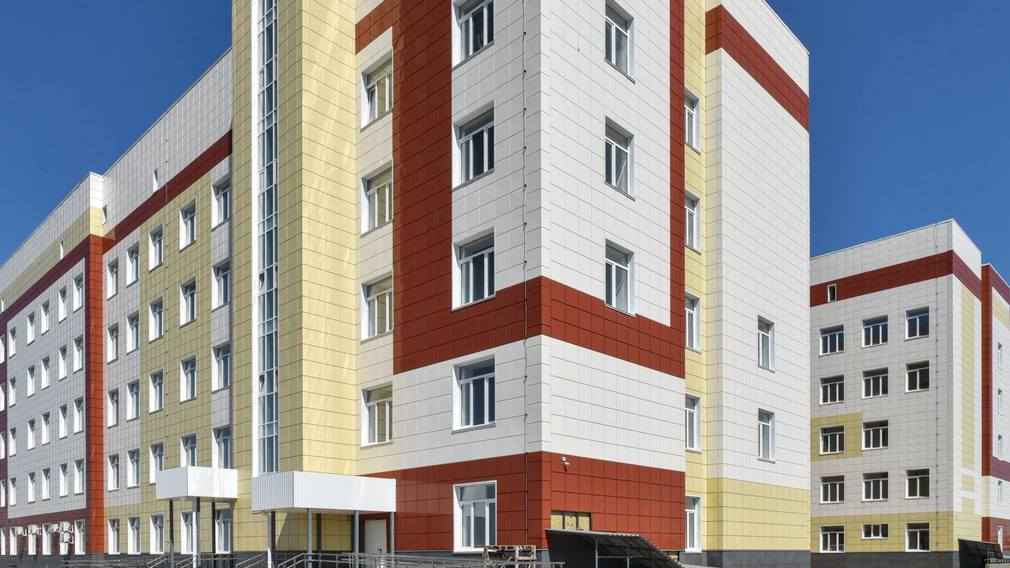 В Брянске новый хирургический корпус детской областной больницы работает