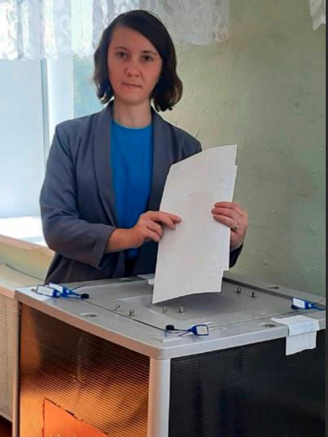 В Карачевском районе первой проголосовать пришла Екатерина Ботнарь