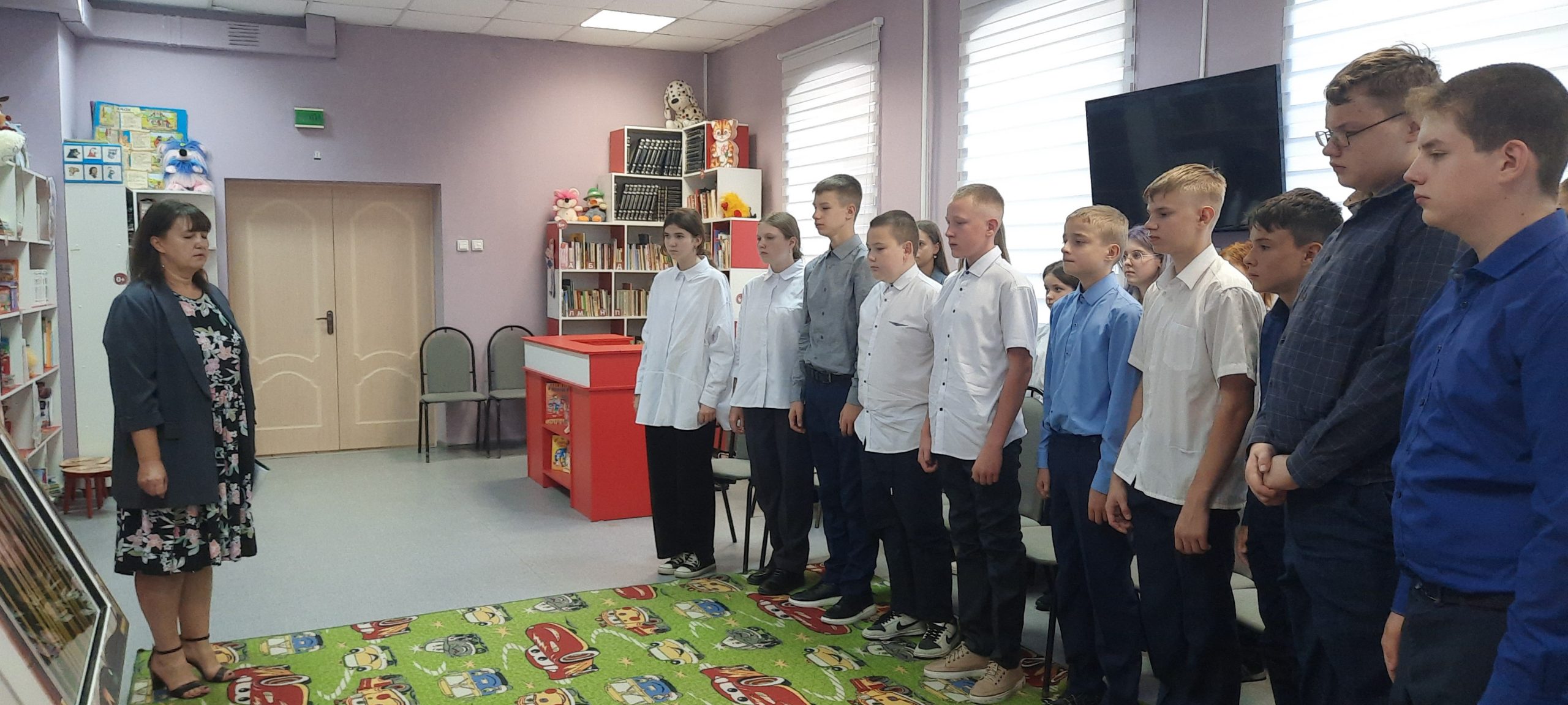 В читальном зале карачевской библиотеки состоялась патриотическая вахта памяти