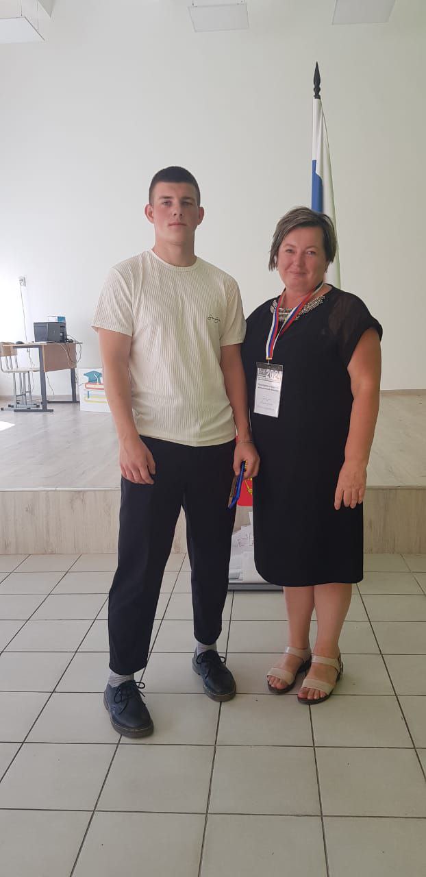 На избирательные участки в Карачевском районе приходят впервые голосующие