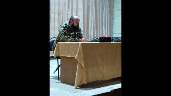 Брянский боец СВО для кокинских школьников  урок мужества провел