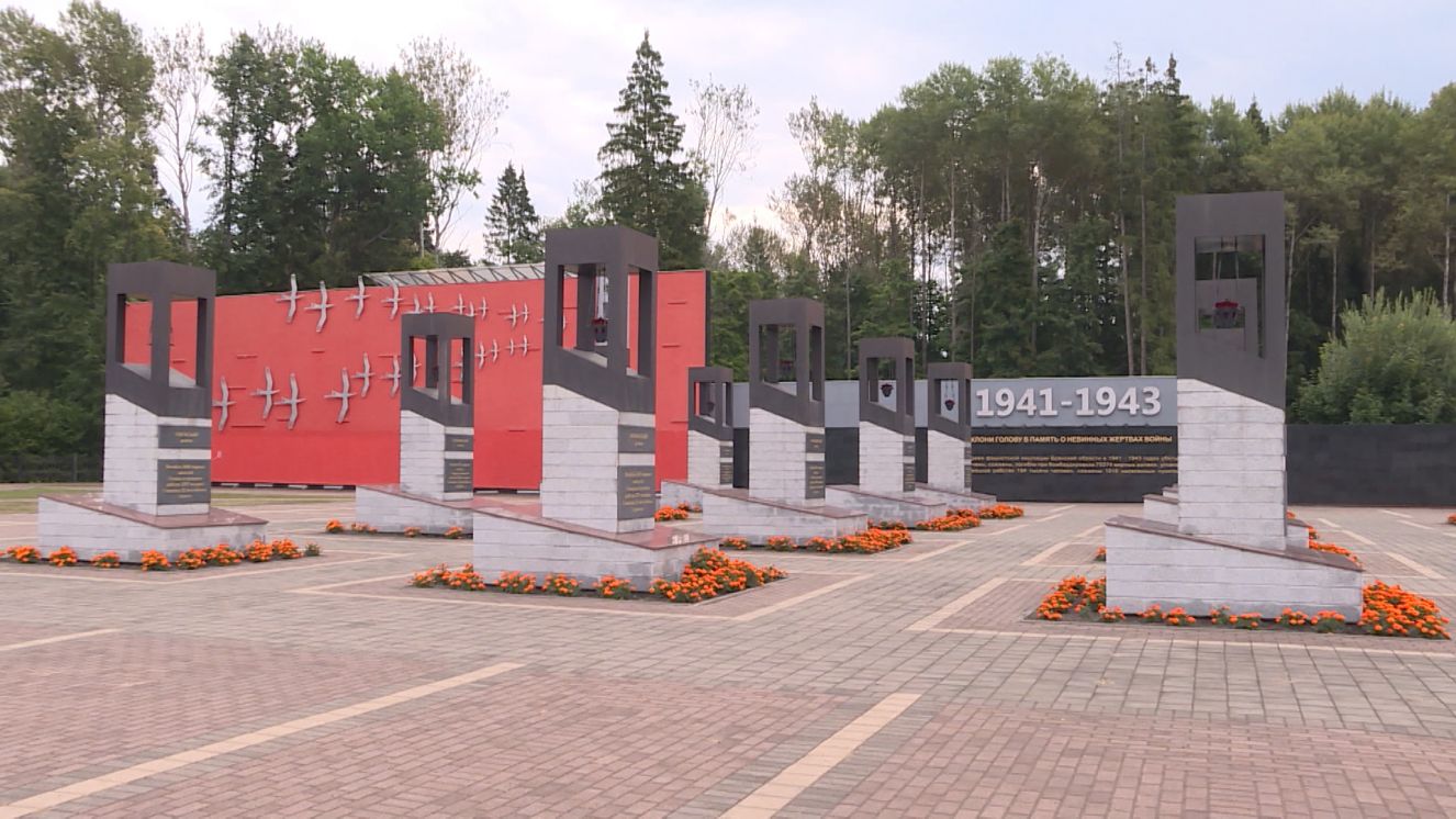 25 октября — 83-я годовщина трагедии в карачевской деревне Хацунь