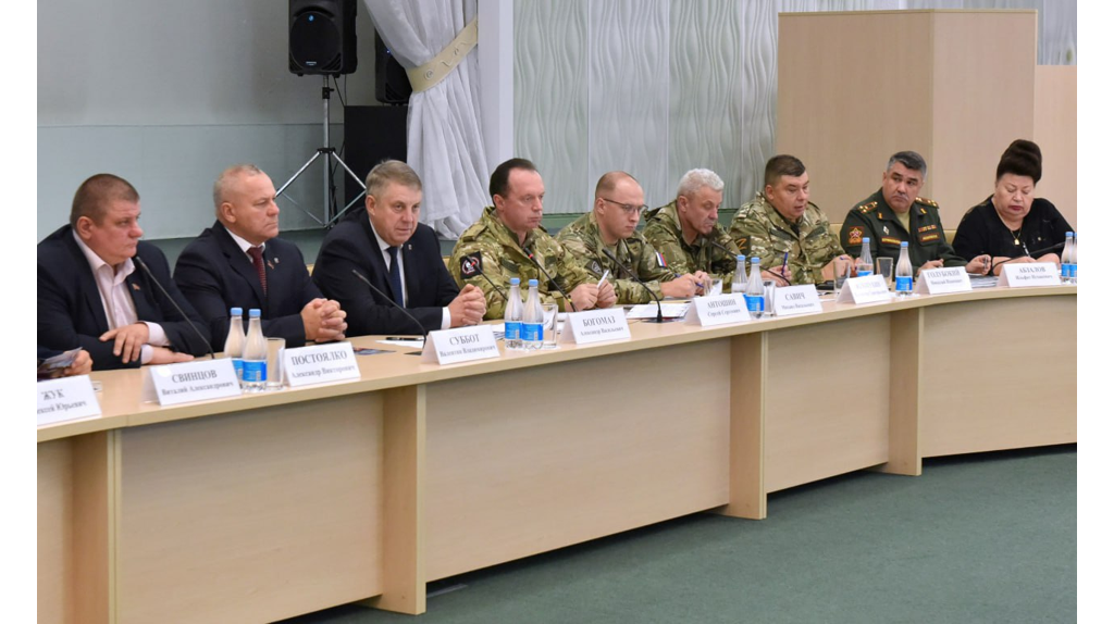 Губернатор Брянщины Александр Богомаз: в «БАРС-Брянск» идут настоящие мужчины