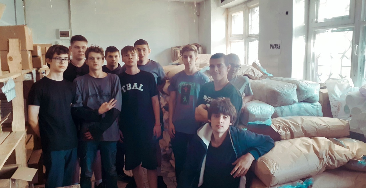 Карачевские студенты оказали помощь волонтерам СВО