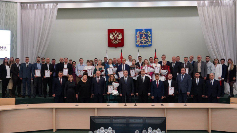 Губернатор победителей конкурса «Лучший предприниматель Брянской области – 2023 поздравил»