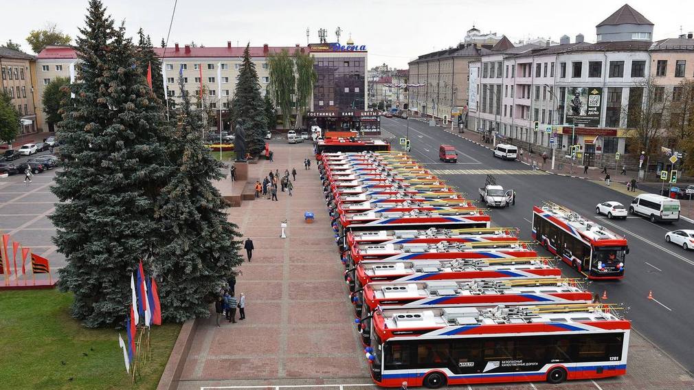 Автотранспорт Брянской области более 60 млн человек перевозит ежегодно