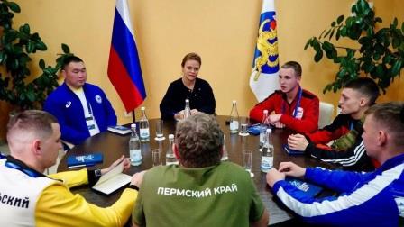 Брянский ветеран СВО встретился с председателем фонда «Защитники Отечества»