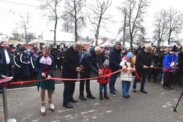 В Брянске прошло открытие ледового двореца  «Пересвет»
